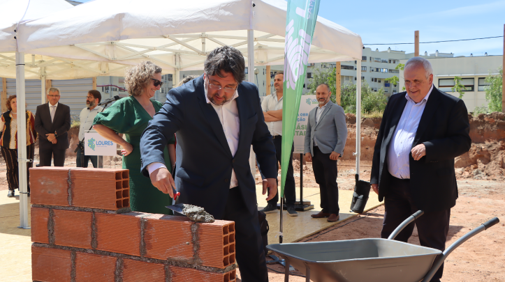 1� Pedra Escola do Infantado